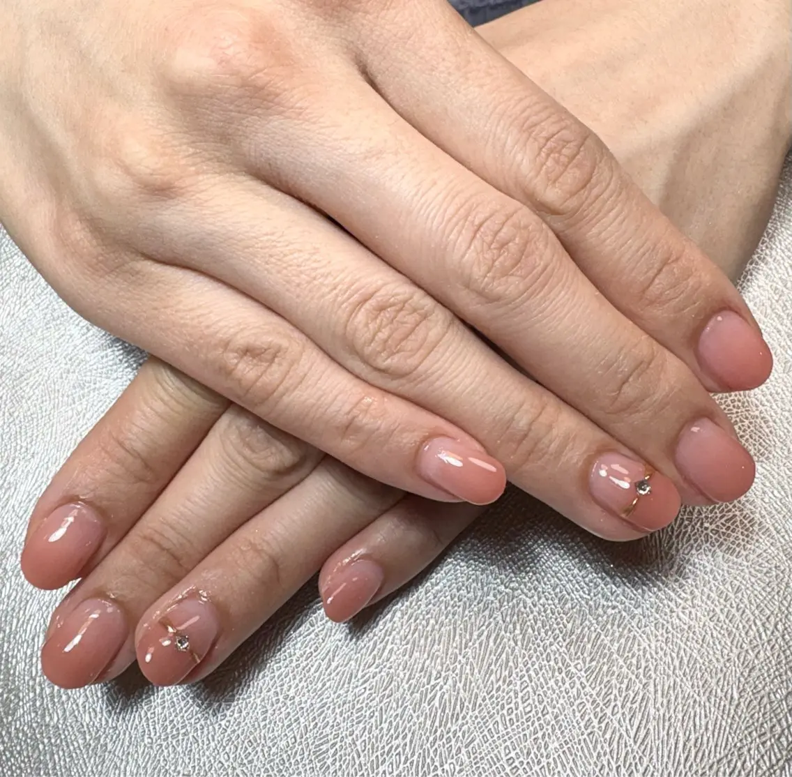 ネイル グラデーション シンプルネイル 春ネイル ✨韓国✨nail salonLumieのネイルデザイン