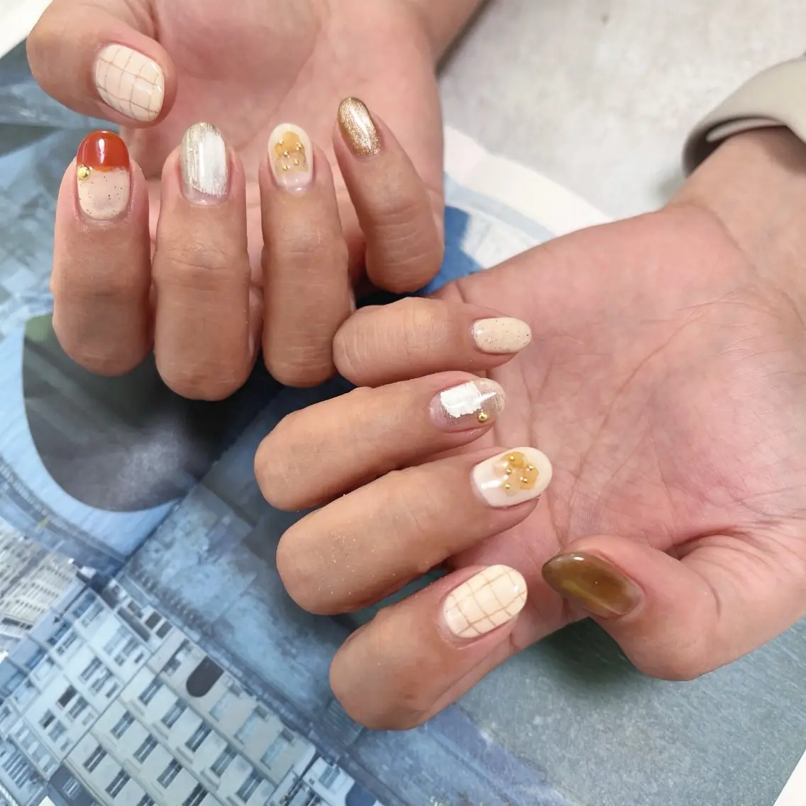 ネイル ブラウン ニュアンスネイル K Aのネイルデザイン