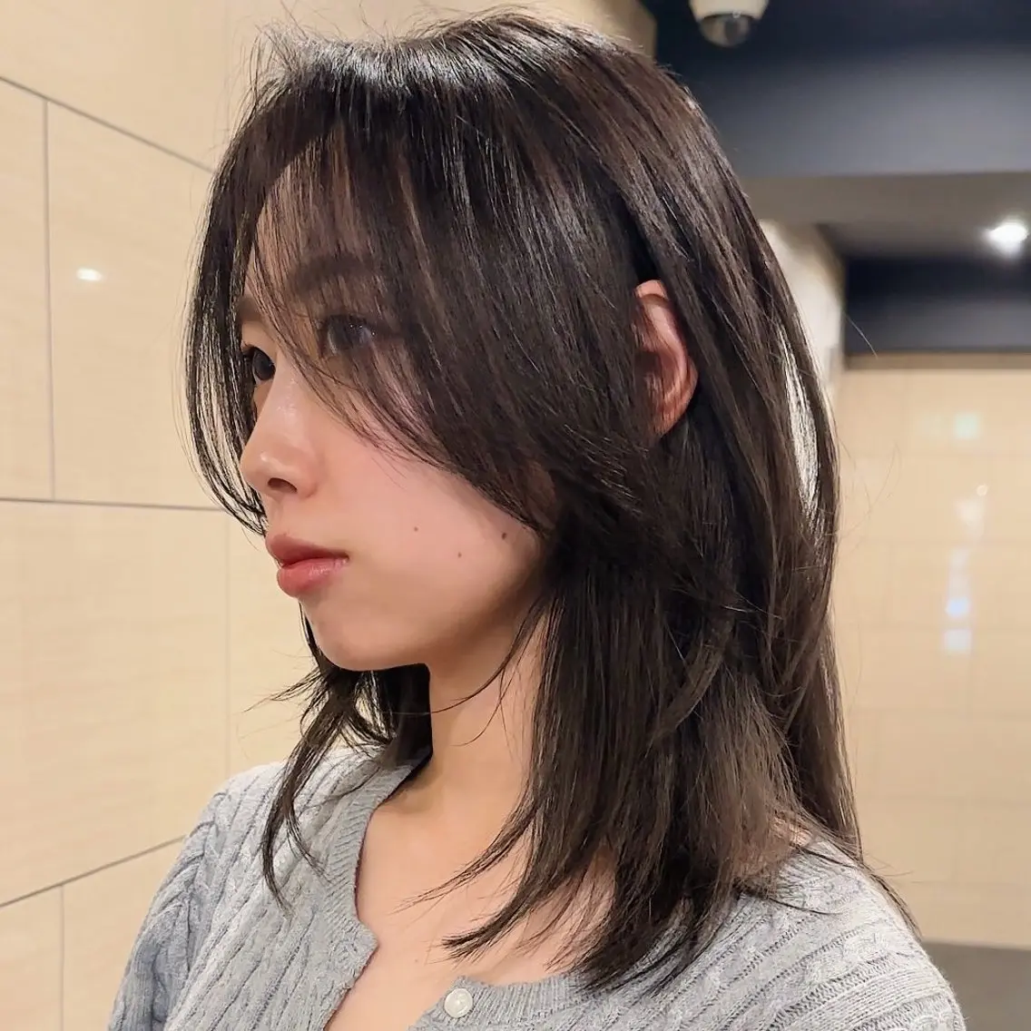 セミロング 荒金 昴のヘアスタイル