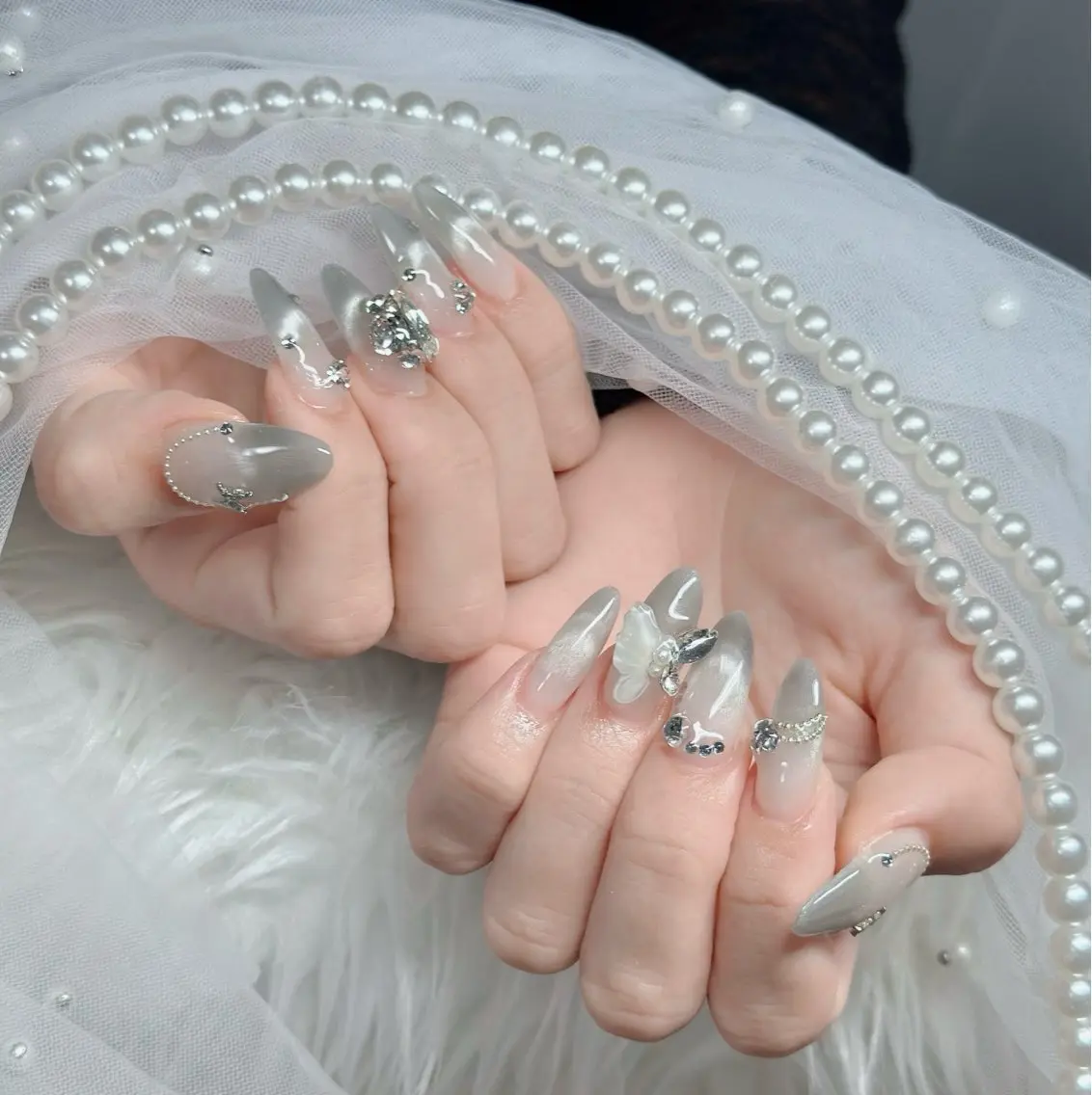 ネイル チークネイル フレンチネイル キラキラネイル 韓国ネイル マグネットネイル ハンドネイル Chibi h.babynailのネイルデザイン