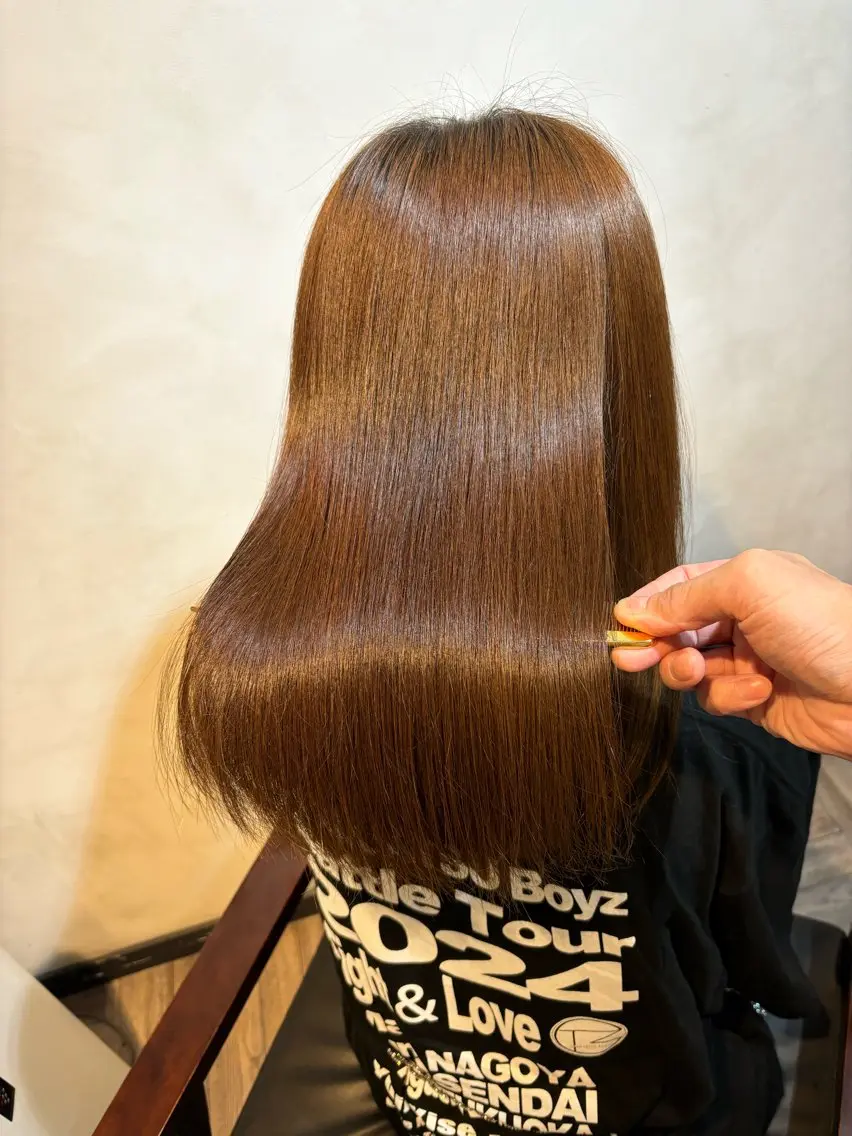 ミディアム 髪質改善 酸性ストレート 縮毛矯正 トリートメント ヘッドスパ ヘアセット 美髪矯正 🌈髪質改善 山下のヘアスタイル