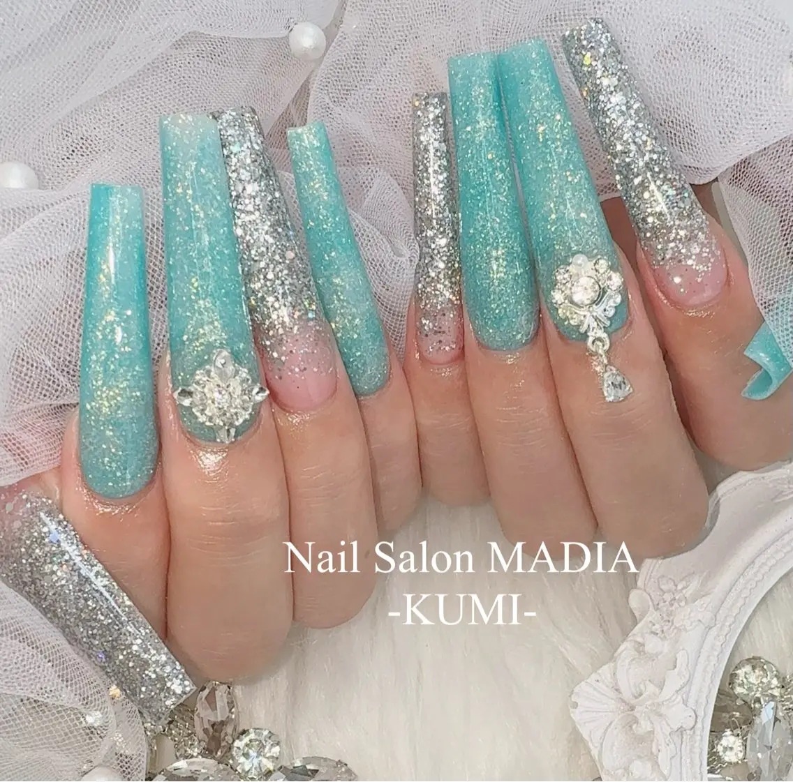 ネイル KUMI💛 MADIAのネイルデザイン