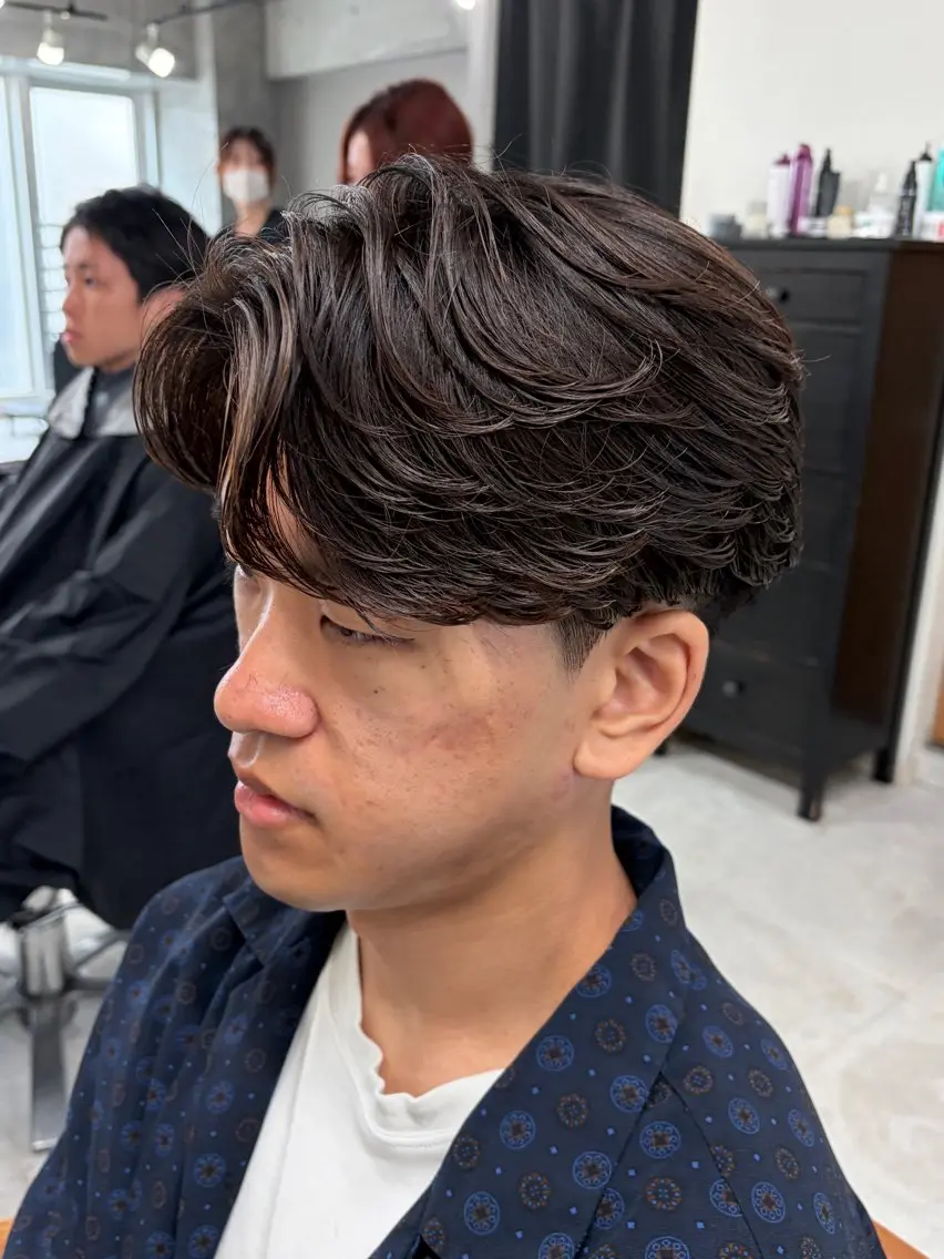 パーマ メンズ カット 縮毛矯正 トリートメント ヘッドスパ ヘアセット カズキ🌼曲がる 縮毛矯正のヘアスタイル