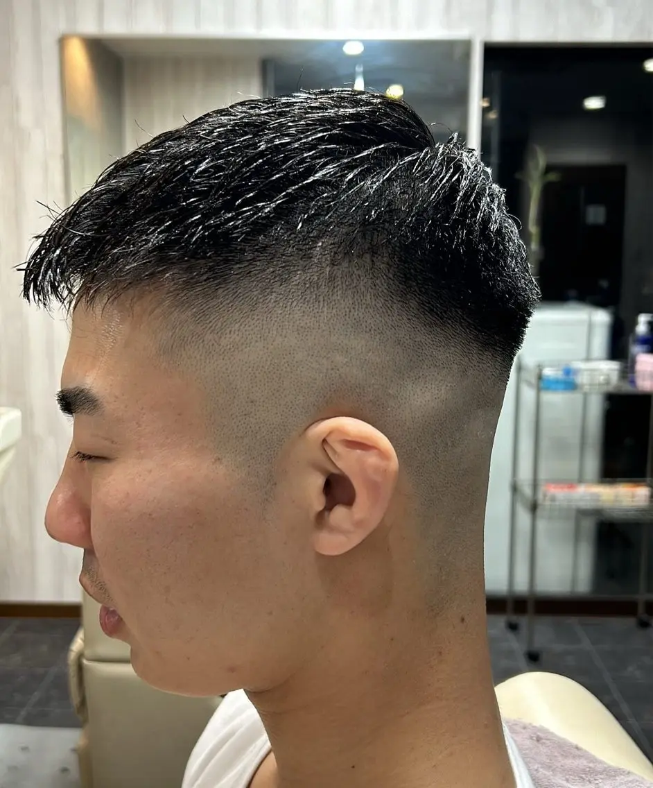 カット（フェード）＋顔剃り＋シャンプーの写真