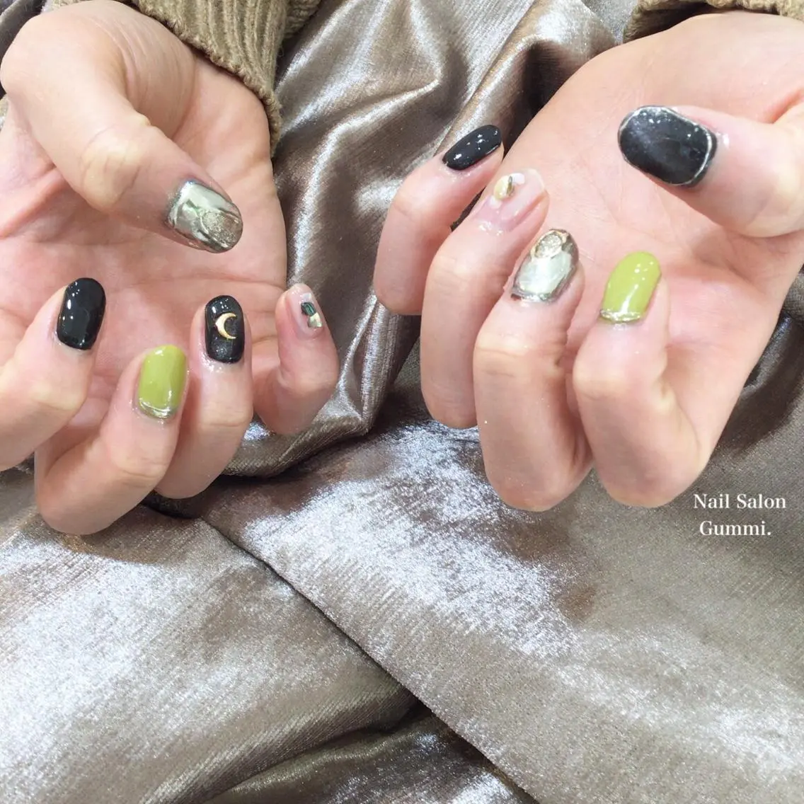 ネイル キラキラネイル ラメ(グリッター) ミラーネイル ニュアンスネイル シンプルネイル Nail Salon Gummi.のネイルデザイン