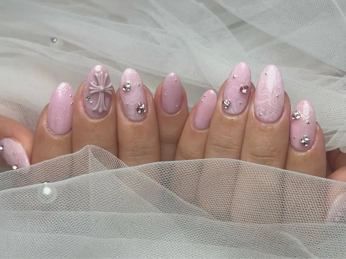 ネイル レース ハンドネイル Nail by EN 🪽Amiのネイルデザイン