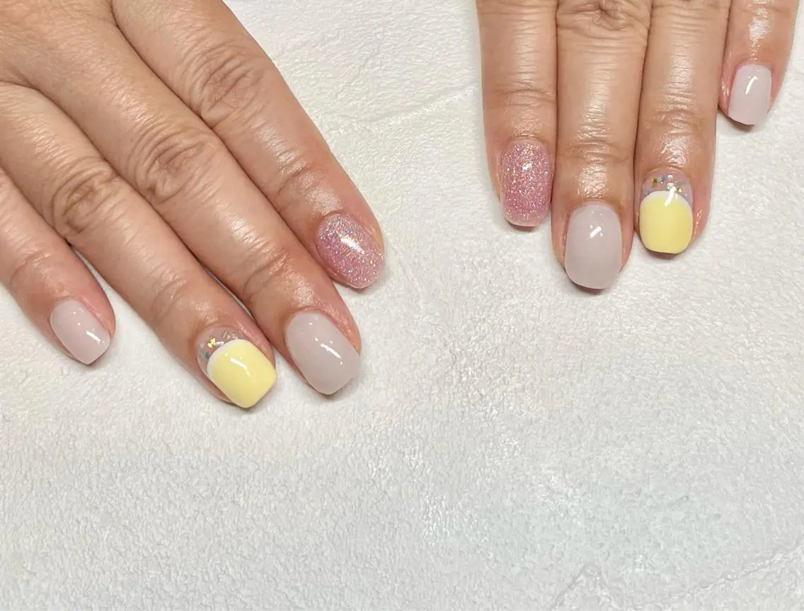 ネイル シンプルネイル ささき れいなのネイルデザイン