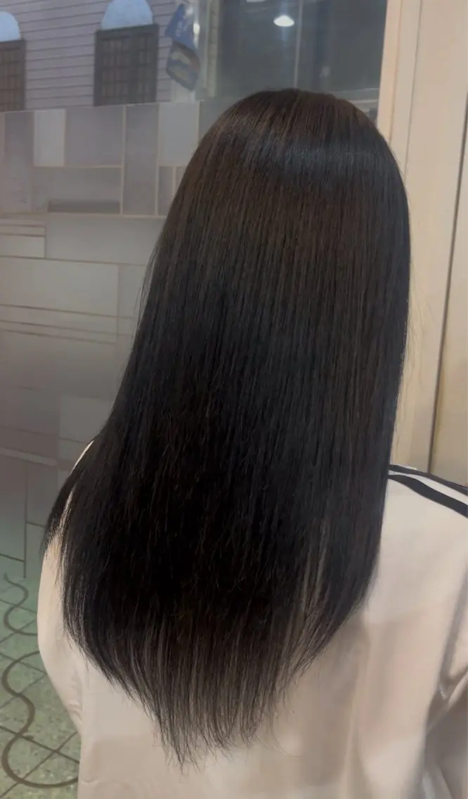 カラー カット ヘアカラー トリートメント 艶髪🥣透明感カラー 🫧前田奈津実のヘアスタイル