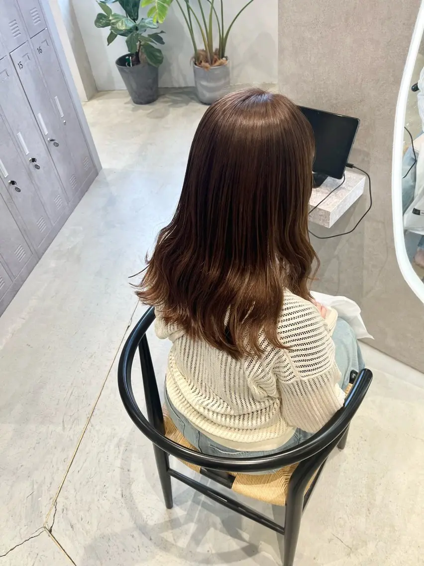 カラー ブリーチ 福島 果音のヘアスタイル