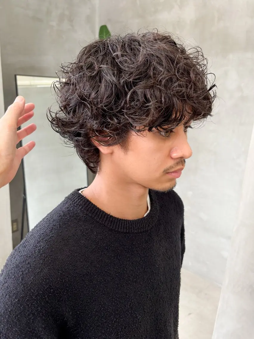 メンズカット+外国人風シャドウパーマ+トリートメントの写真