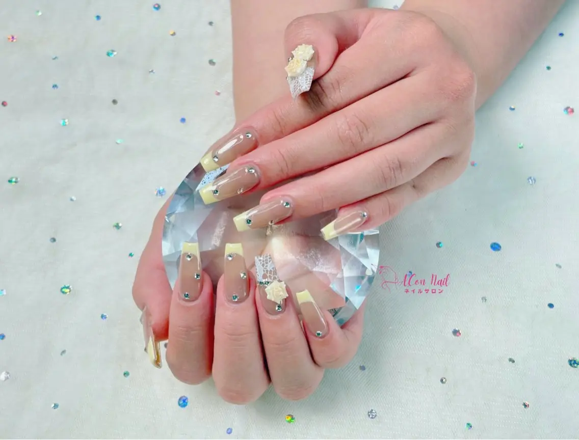 ネイル 桜ネイル 長さ出し フラワーネイル フレンチネイル ジェルネイル ハンドネイル ACon NailSalonのネイルデザイン