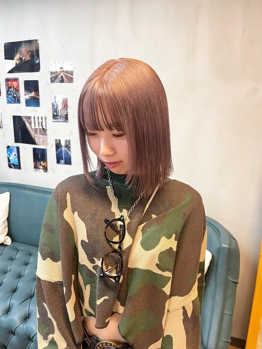 ミディアム カラー ヘアアレンジ ブリーチ ハイトーンカラー ピンクカラー ena/ブリーチなし 透明感・レイヤー🎀のヘアスタイル