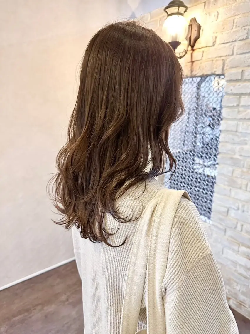 セミロング カラー MIZUKI /モデルさん募集中のヘアスタイル