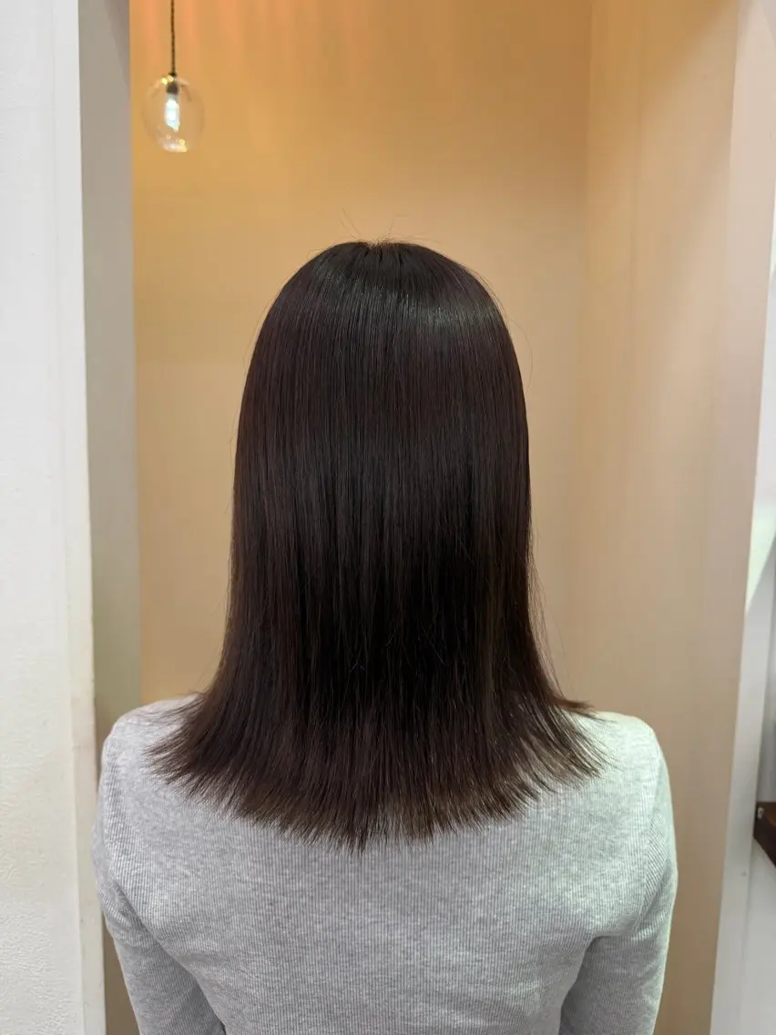 ミディアム ヘアカラー 市川 結菜のヘアスタイル