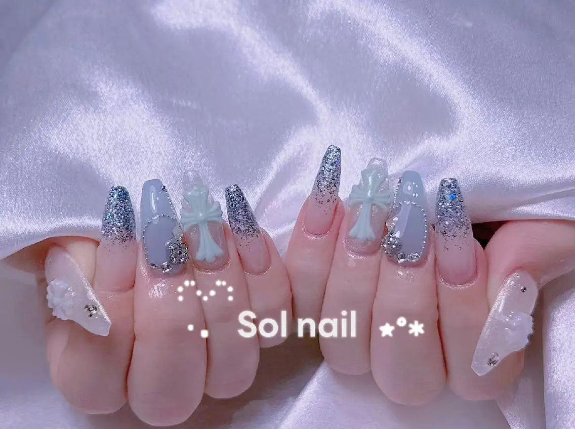 ネイル ハンドネイル ハンドケア Sol Nail ミネのネイルデザイン