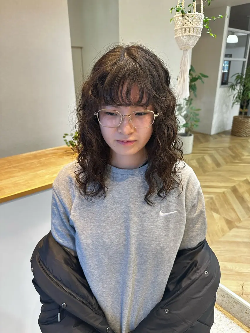 ミディアム パーマ カット パーマ ハマベ イクト FLORENのヘアスタイル