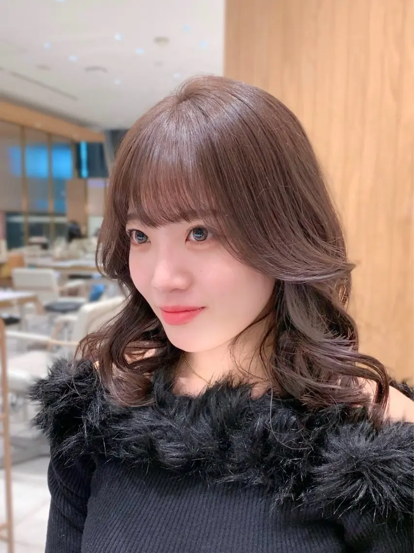 ミディアム カラー カット ヘアカラー トリートメント ヘッドスパ ヘアセット 韓国ヘア/レイヤー/ 顔まわり/りょーとのヘアスタイル