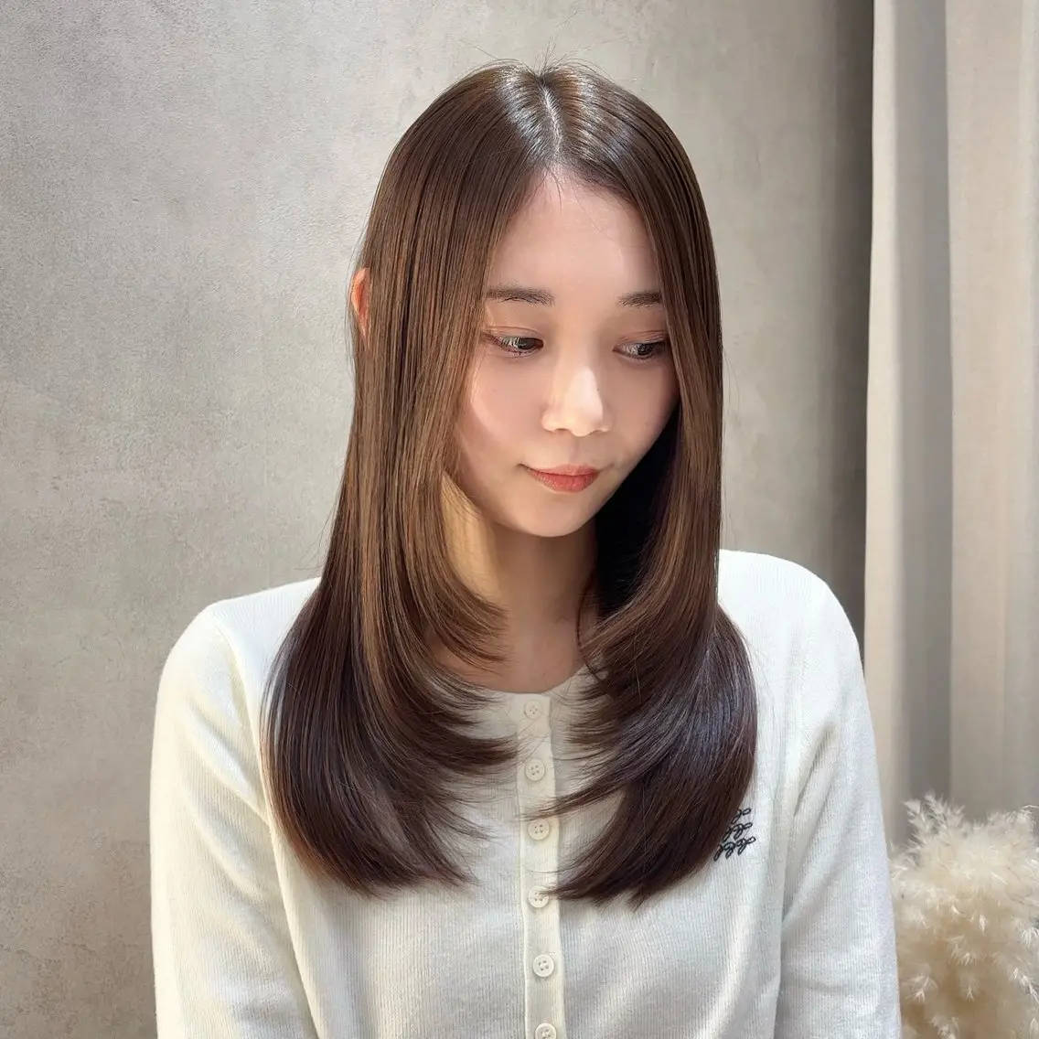 ロング ナガヨ ユウカのヘアスタイル