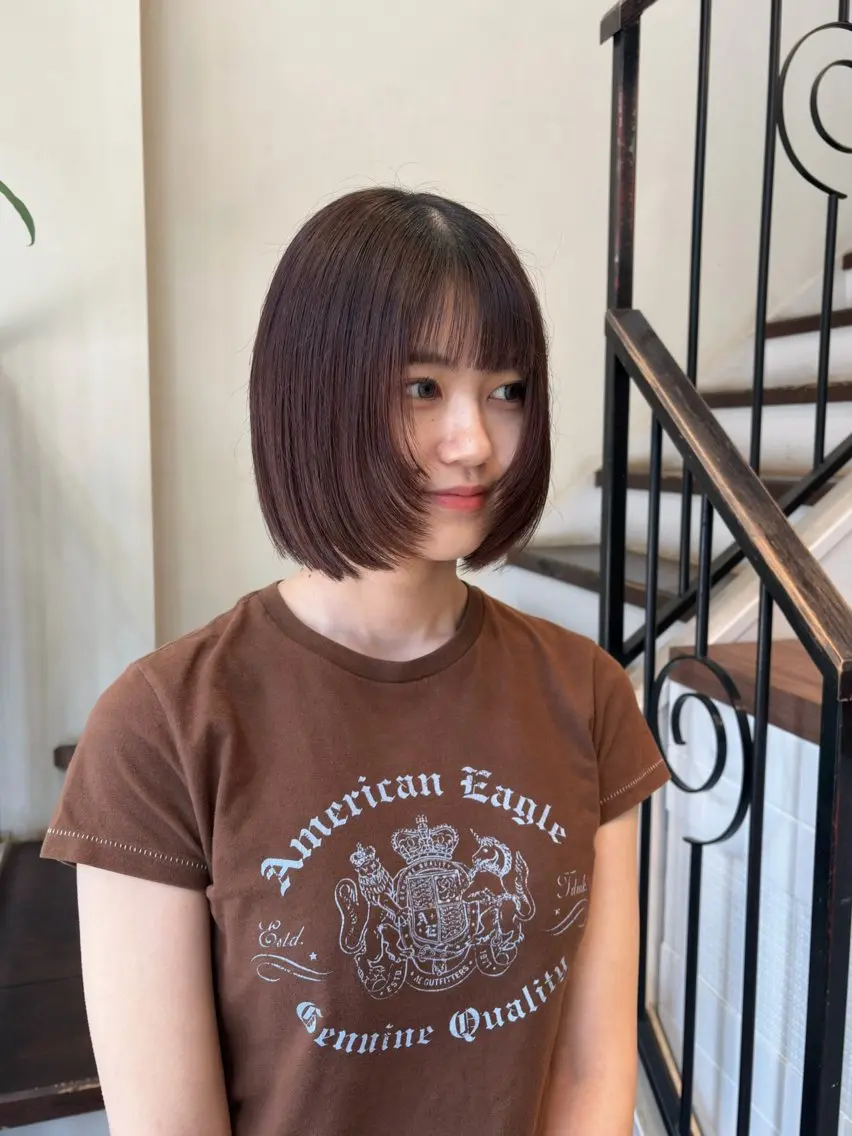 カット 本木 彩音のヘアスタイル