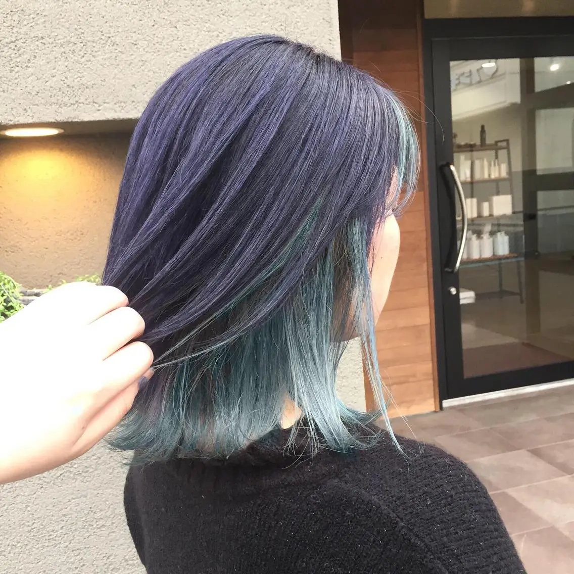 ミディアム maco 艶感ハイトーン🦋のヘアスタイル