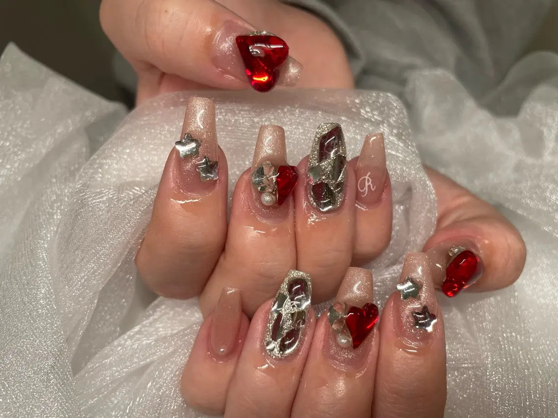 ネイル ハンドネイル Roi〈ロワ〉 Minakoのネイルデザイン