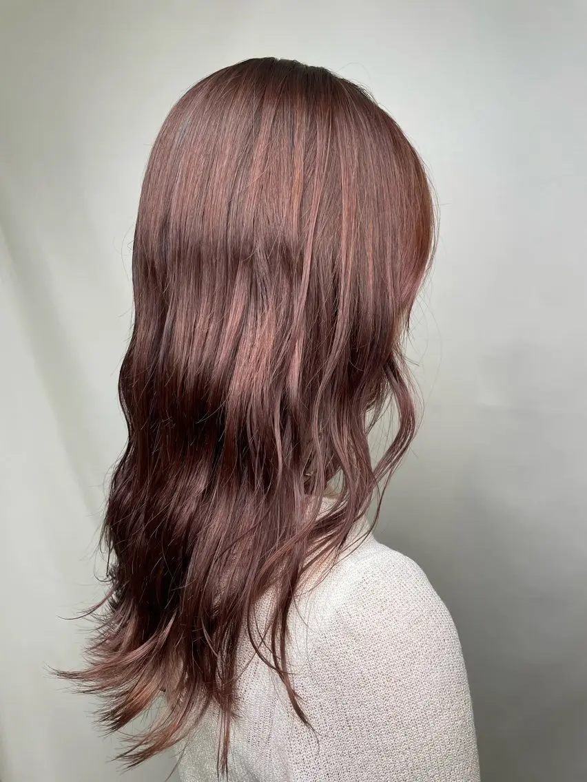 ミディアム ピンクブラウン ヘアカラー SARA古賀店 かすみ🐬🩵のヘアスタイル