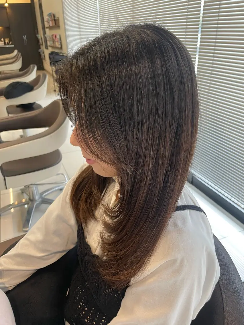 ロング レイヤーカット 檜皮 夢子のヘアスタイル