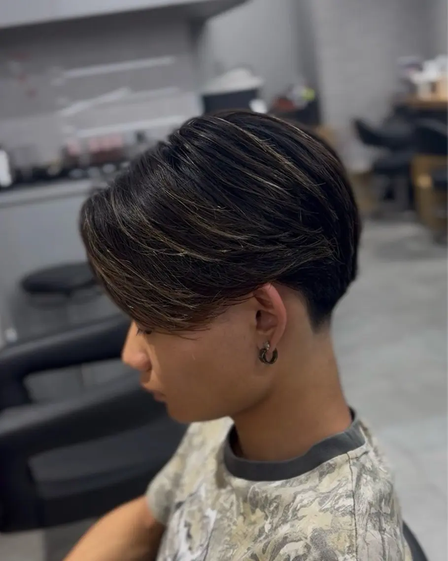 ショート カラー パーマ メンズ カット ヘアカラー パーマ 🔥メンズ 特化🔥菊水皐暉🔥のヘアスタイル