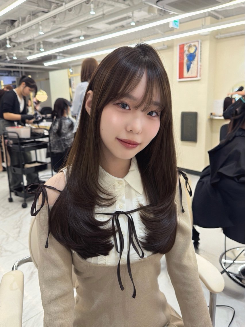 ロング カット ヘアカラー トリートメント hiyori🎀 韓国レイヤーのヘアスタイル
