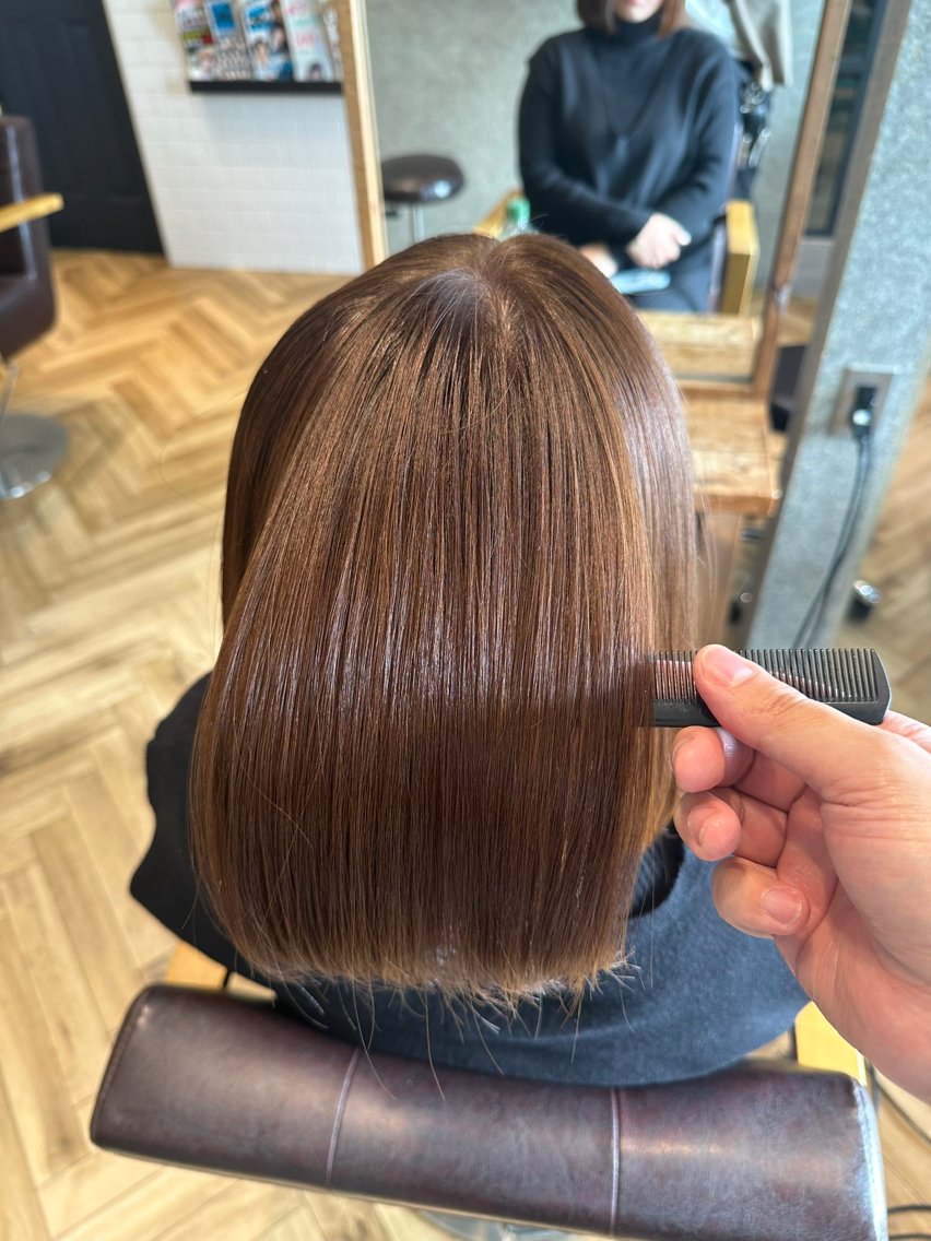ミディアム カラー カット ヘアカラー トリートメント 🌈髪質改善🌈 過去の1艶サラ体験✨のヘアスタイル