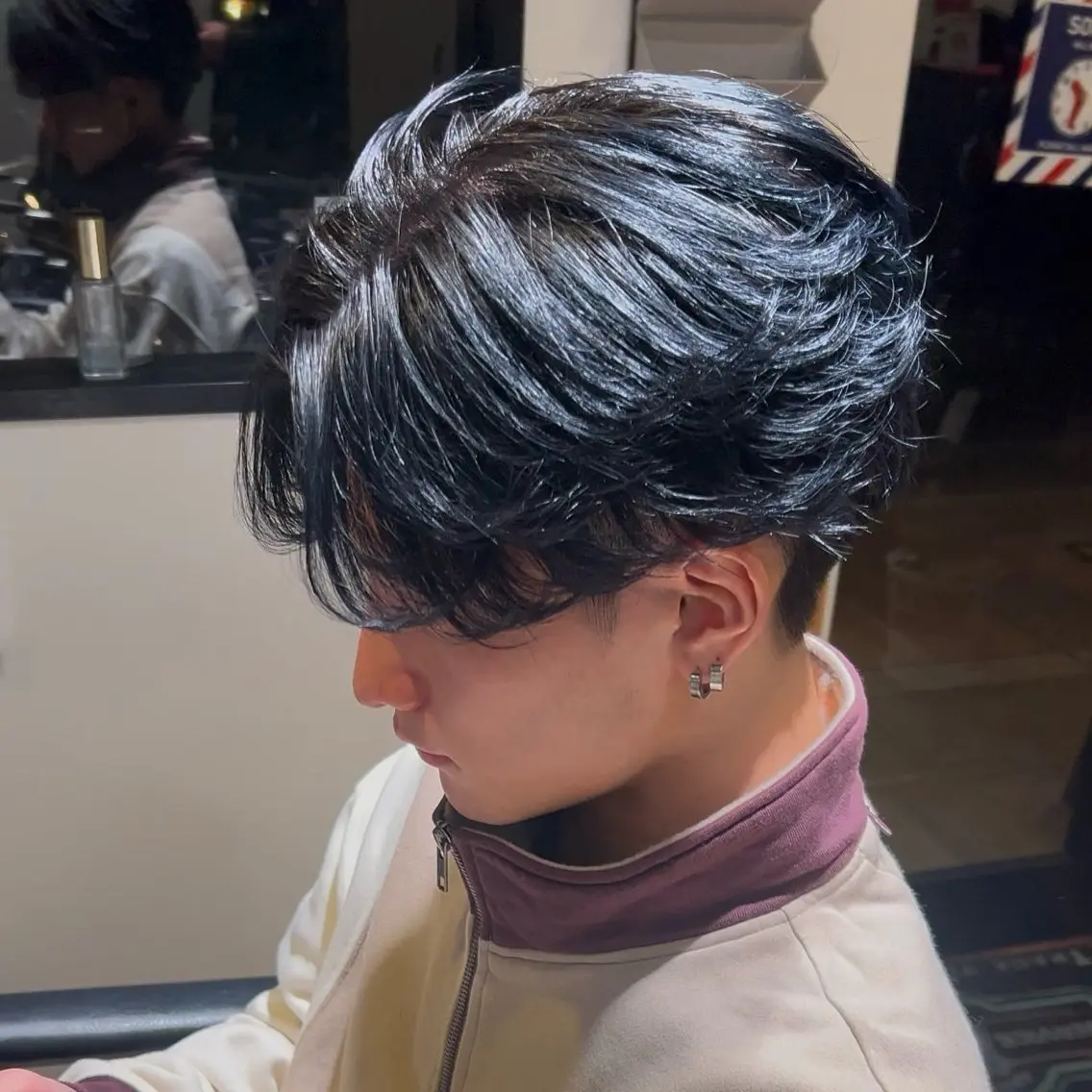 パーマ メンズ センターパート ダウンパーマ カルマパーマ メンズ韓国風 メンズパーマ メンズサロンGRIT 店長　深山一平のヘアスタイル