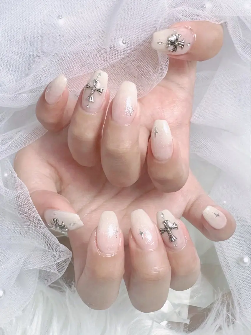 ネイル ハンドネイル BIJOU yuzuのネイルデザイン