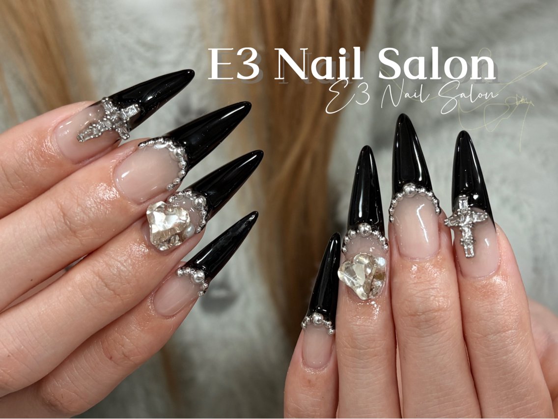 ネイル アニマル柄 オーロラネイル べっ甲ネイル ボルドー ブラウン ハンドネイル E3 Nail Salonのネイルデザイン