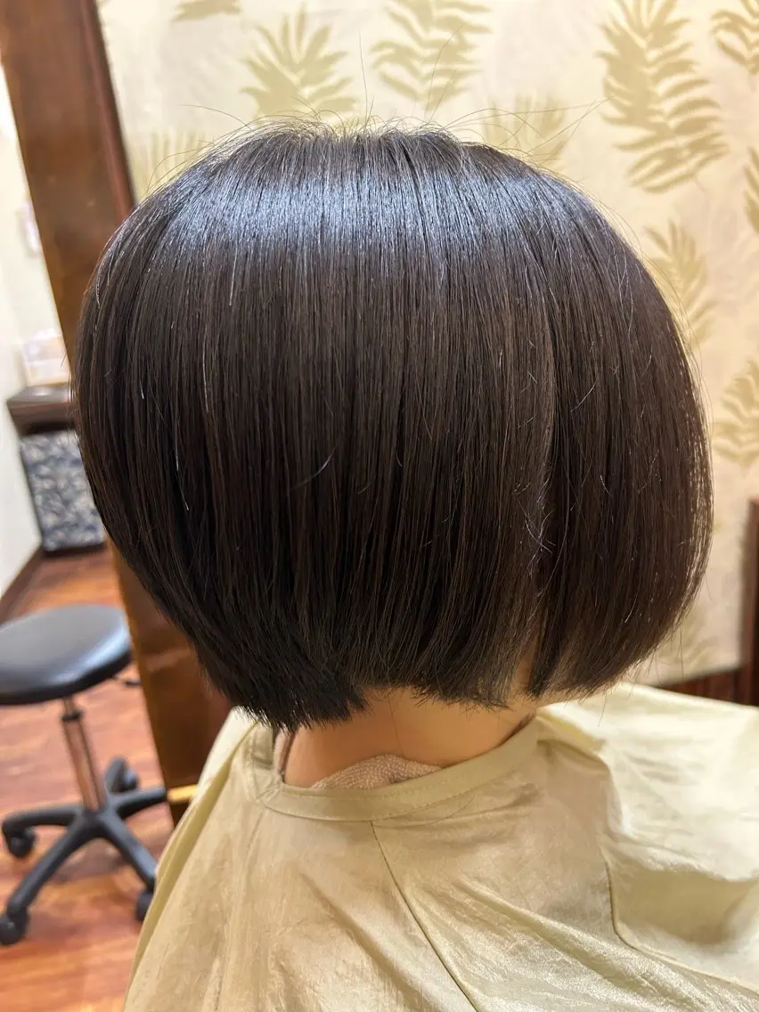ショート 2ヵ月先までまとまる レイヤー🫧若葉🪞のヘアスタイル