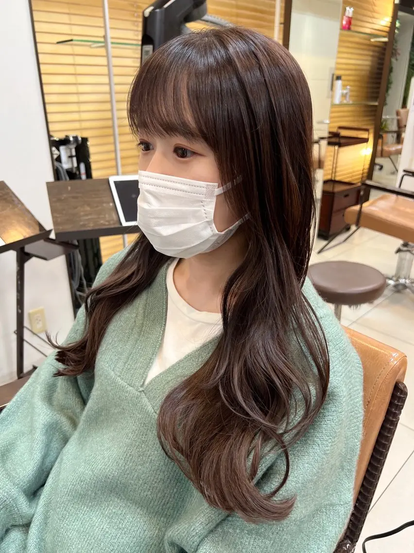 セミロング カラー アッシュ アッシュブラウン ブラウンカラー レイヤーカット カット ヘアカラー トリートメント 頭皮×髪質改善 透明感カラー💎中村のヘアスタイル