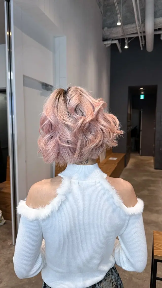 カラー ヘアアレンジ ハイトーンカラー ピンクカラー ボブ 似合わせカット/南内 しゅうき /✨のヘアスタイル