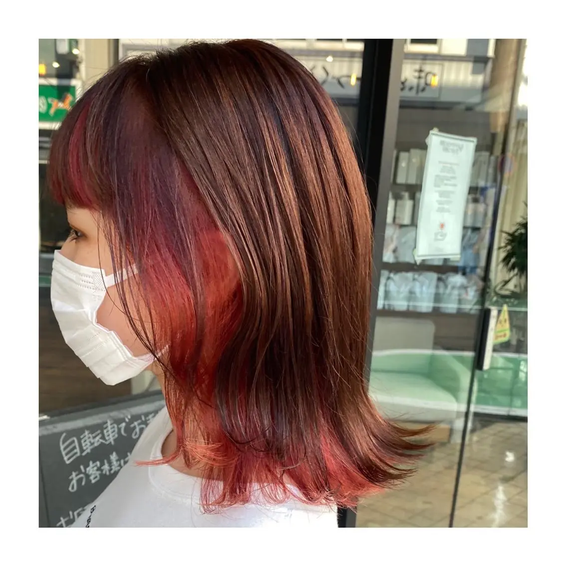 ミディアム カラー レッドカラー カット ヘアカラー 小國 綾かのヘアスタイル