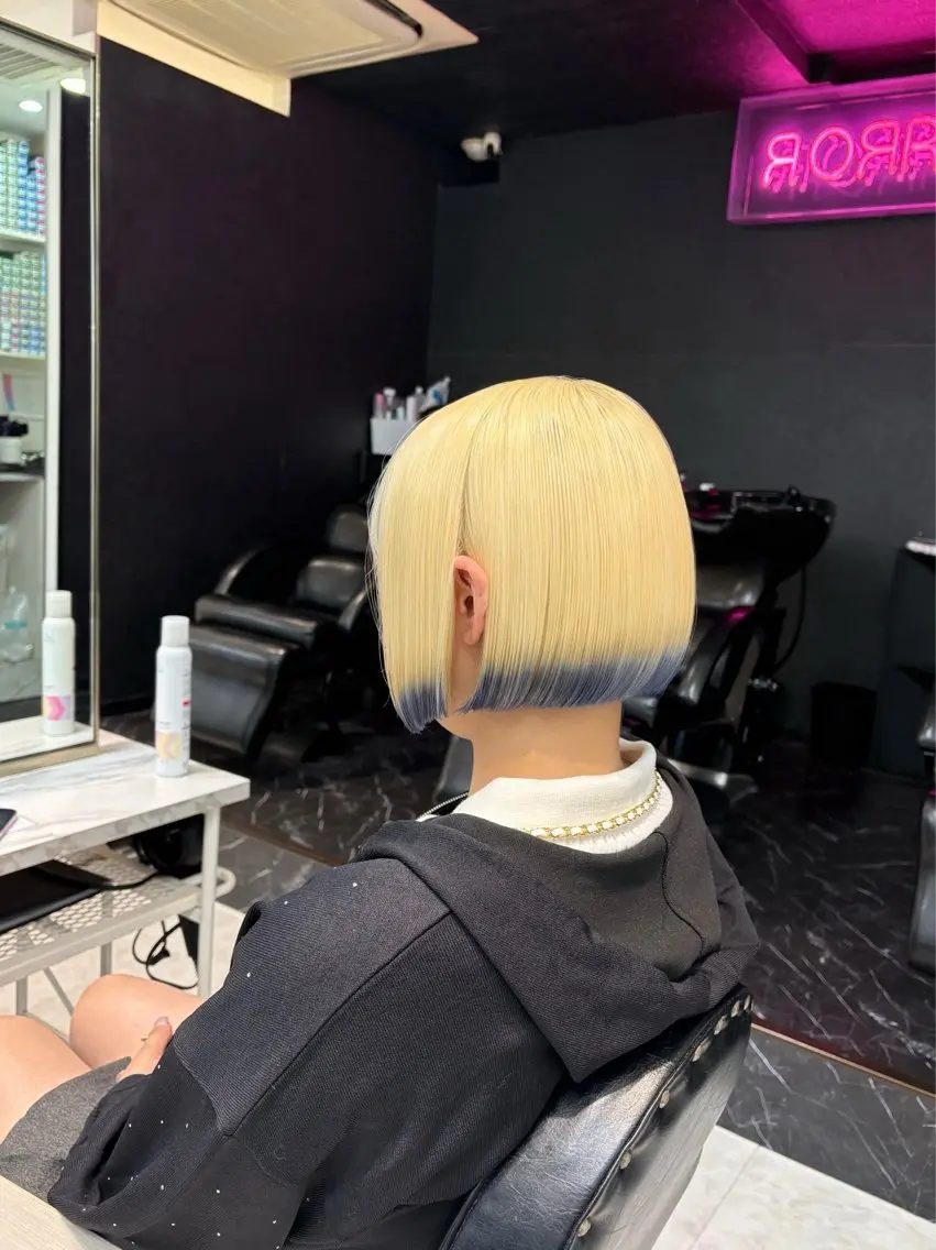 ロング カラー ヘアカラー トリートメント ヘアセット 色落ち綺麗🩰ハイ トーン🎀RINKAのヘアスタイル