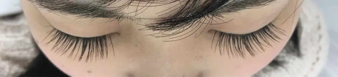 マツエク・マツパ se naのヘアスタイル
