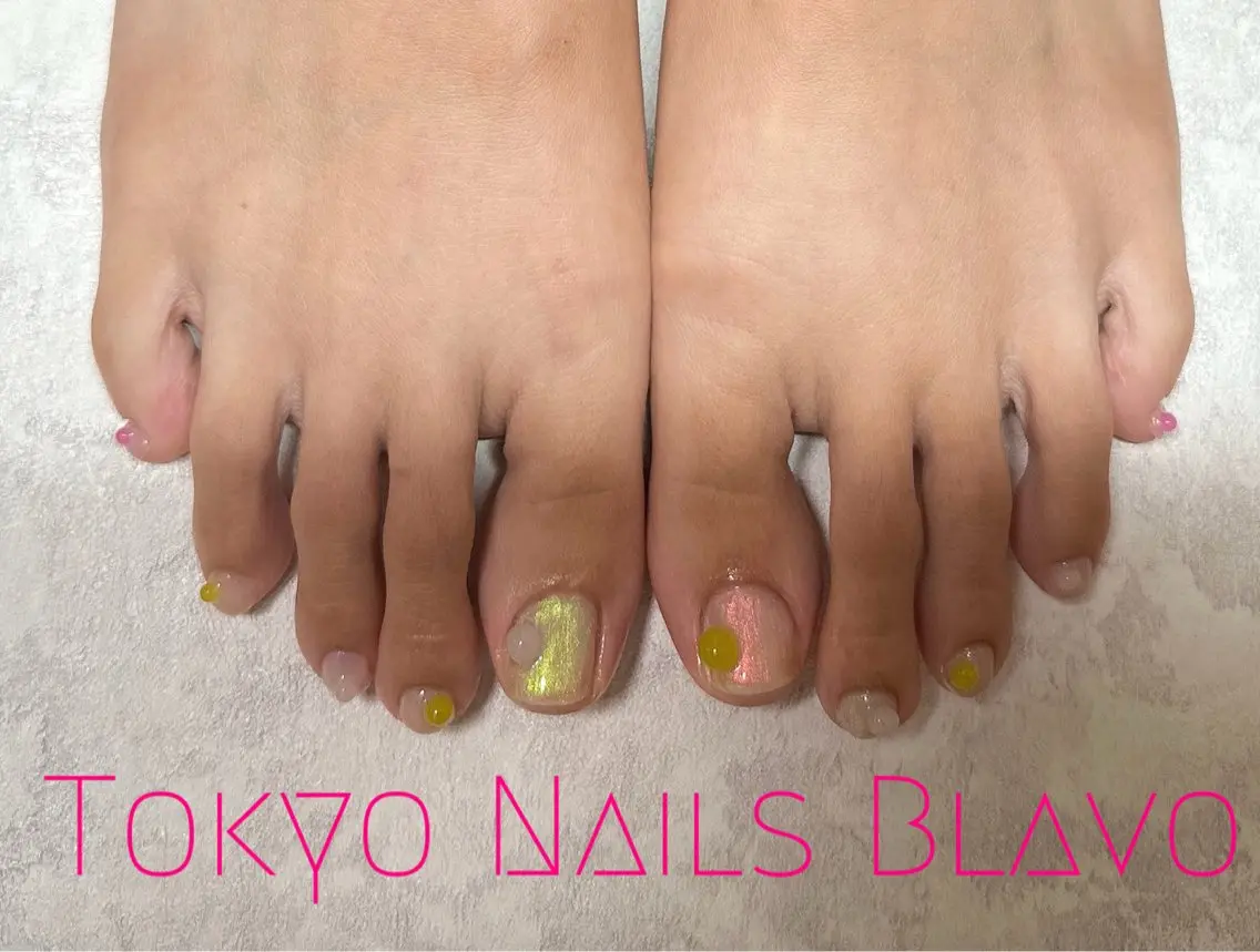 フットネイル　デザイン　オフ有りの写真