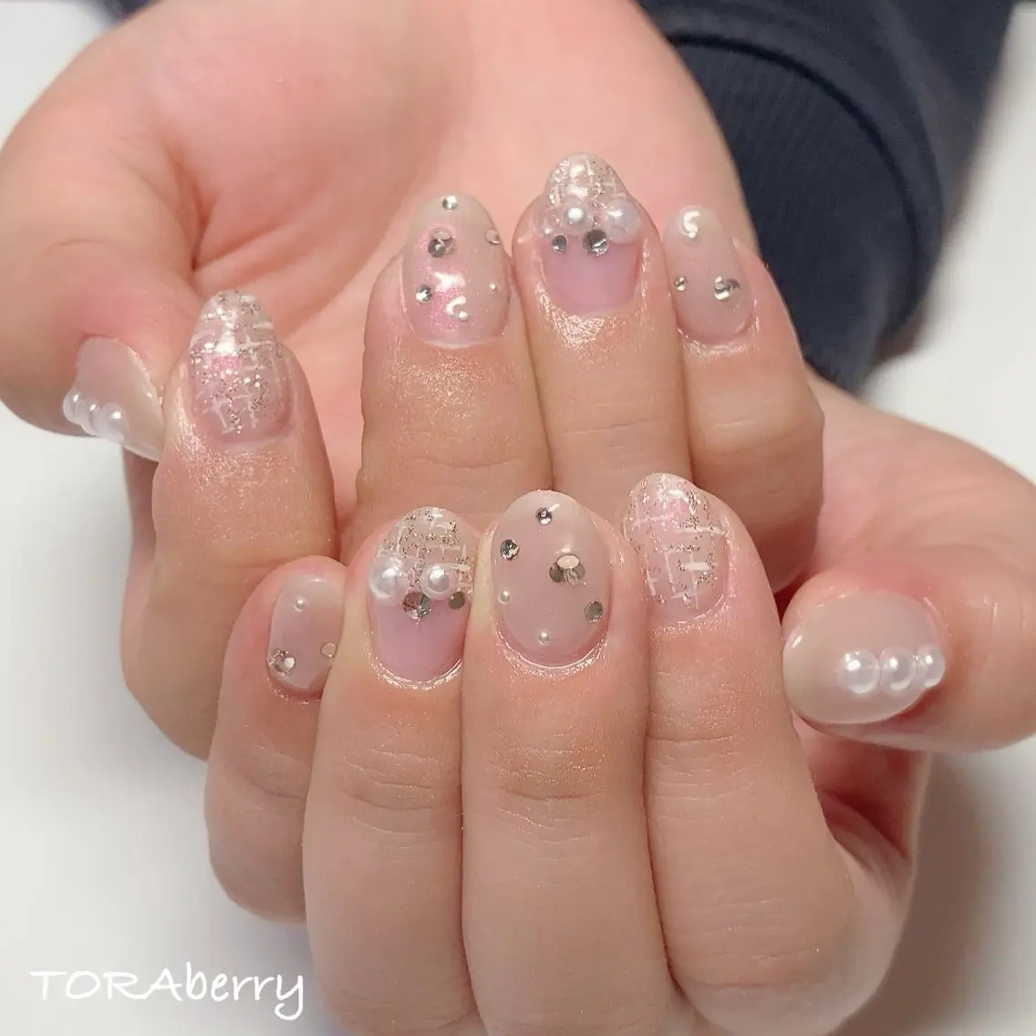 ネイル ネイリスト なつみのネイルデザイン