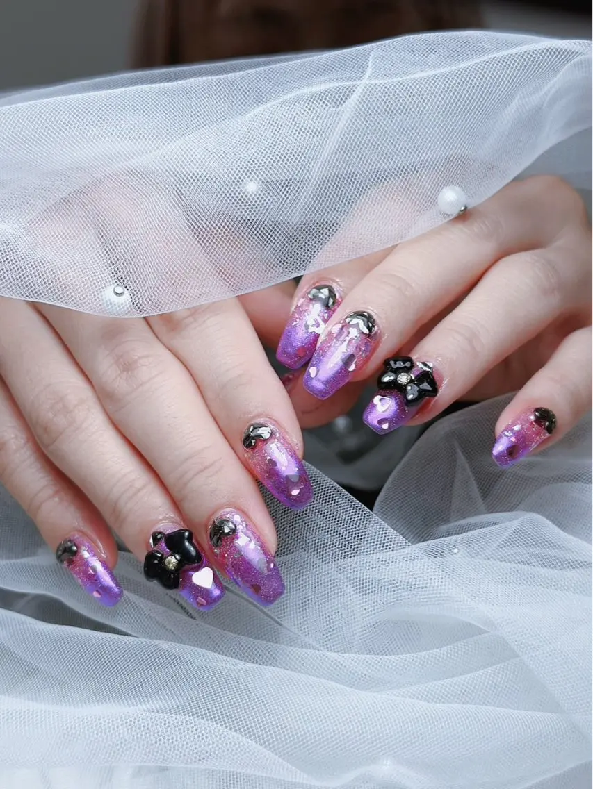ネイル lucky nail 歌舞伎町のネイルデザイン