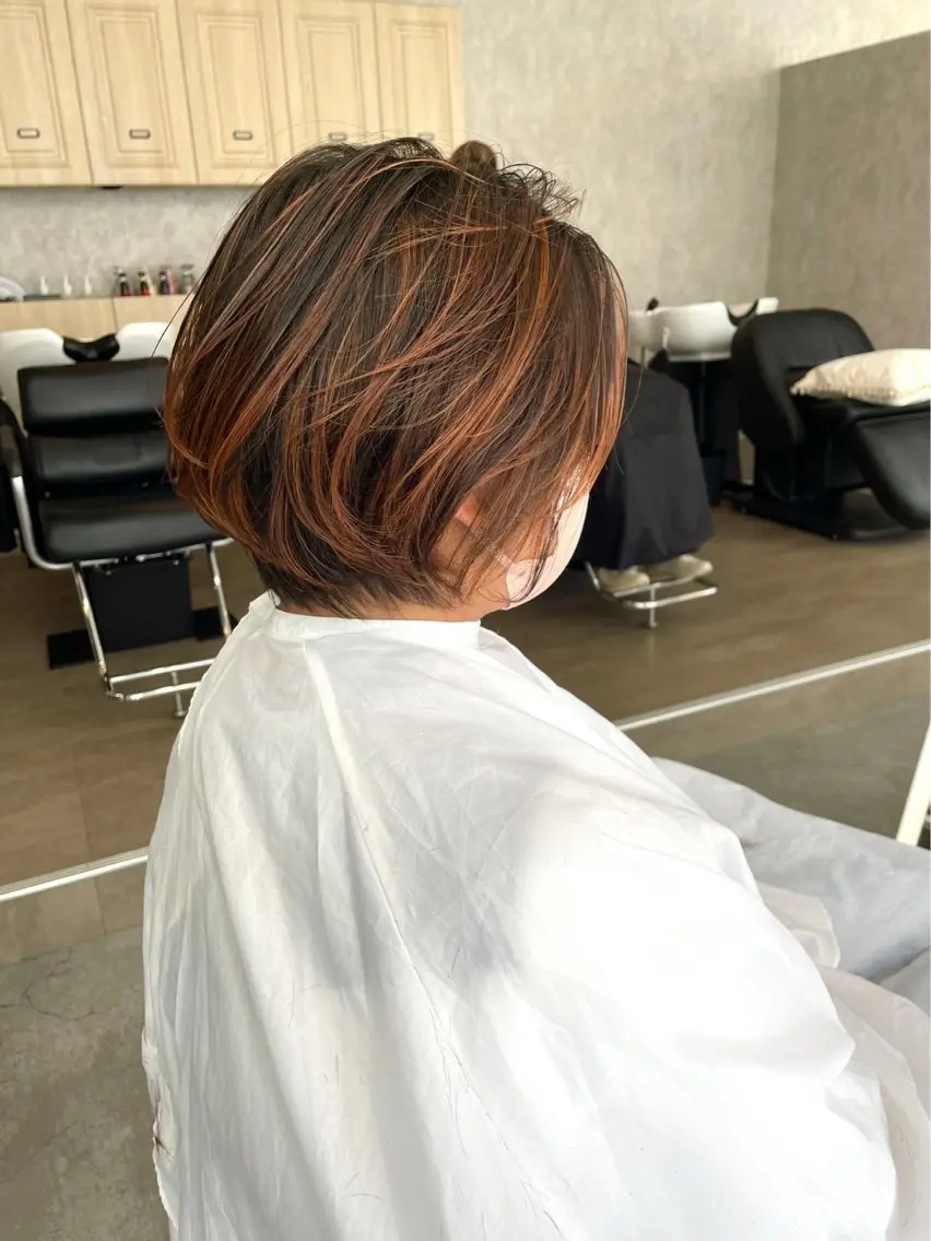 ショート カラー ショートボブ ブラウンカラー ハイライトカラー オレンジ オレンジブラウン ヘアカラー Kyota 西九条美容師のヘアスタイル