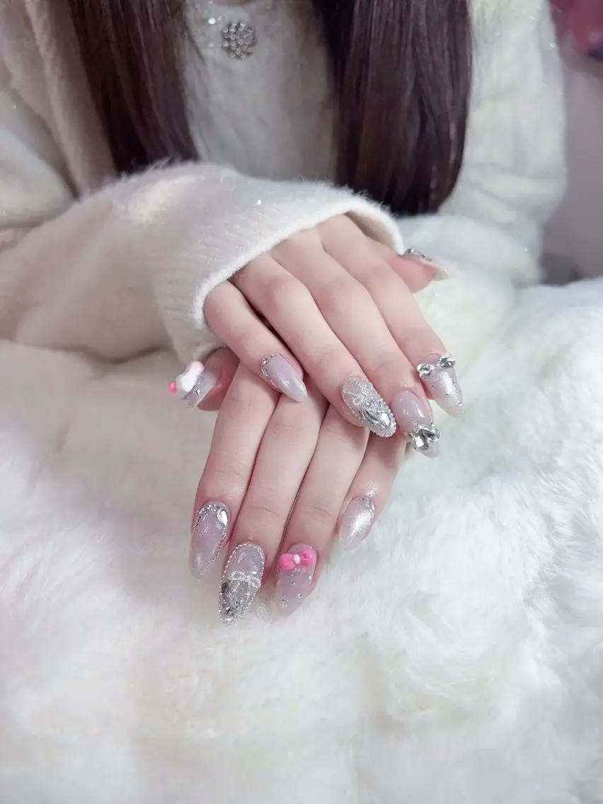 ネイル Rin.nails ネイルサロンのネイルデザイン