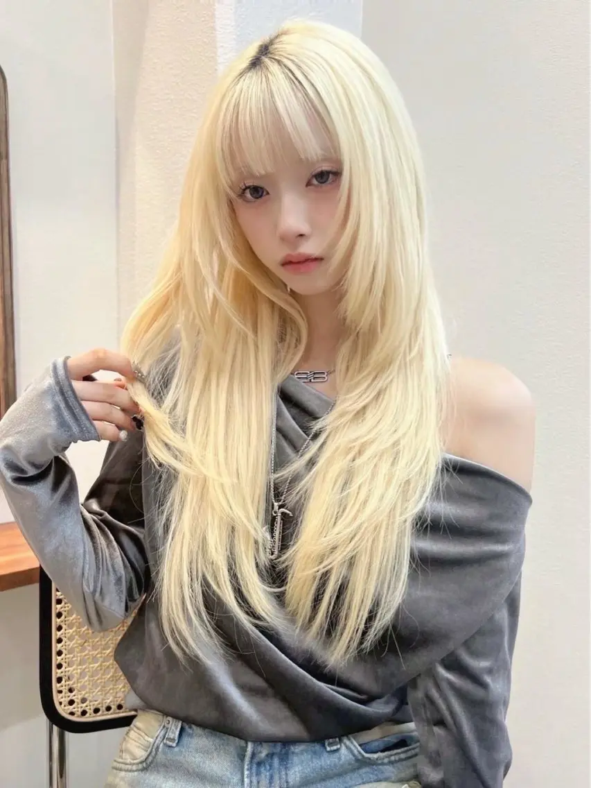 ロング カラー collet山口 優里菜のヘアスタイル