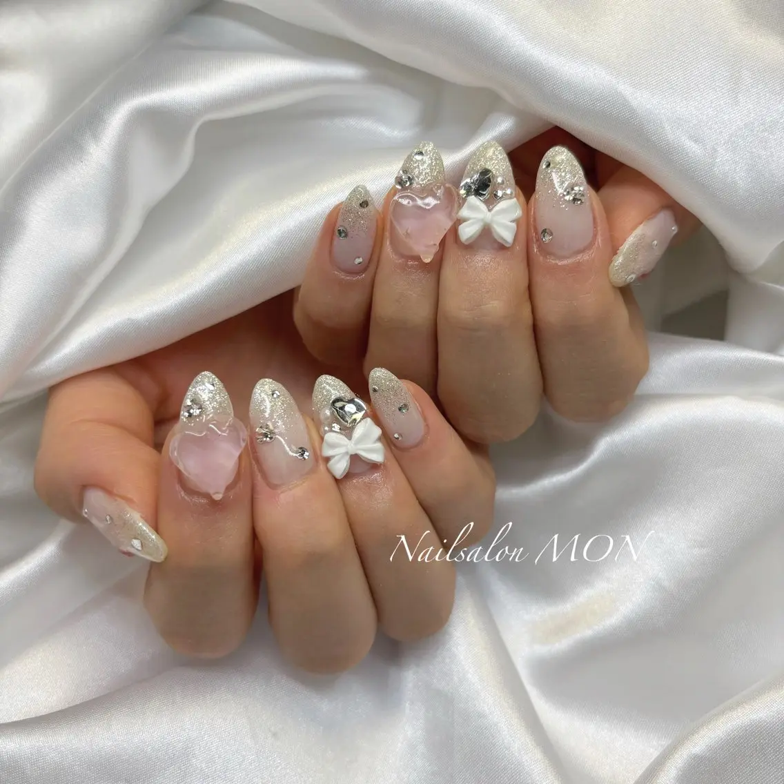 ネイル ストーンネイル ハンドネイル Nailsalon MONのネイルデザイン