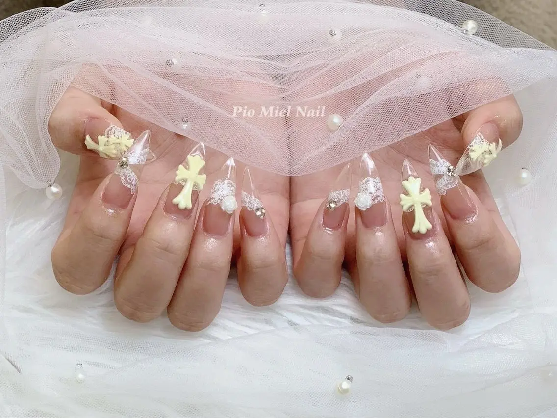 ネイル ハンドネイル HANA 長さだしのネイルデザイン