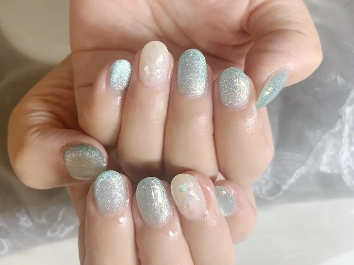 ネイル マグネットネイル オフィスネイル シンプルネイル 夏ネイル ハンドネイル Mai Koネイルのネイルデザイン