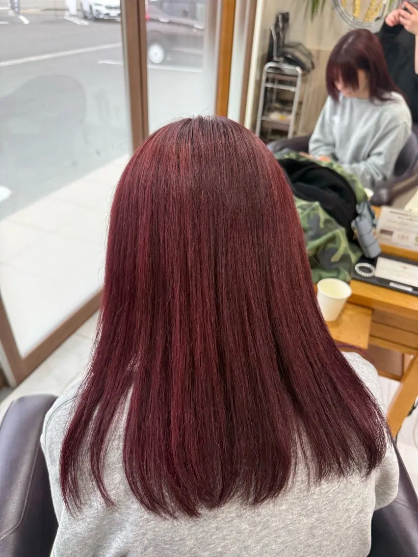 ミディアム カラー GRANDEUR 珠羽のヘアスタイル
