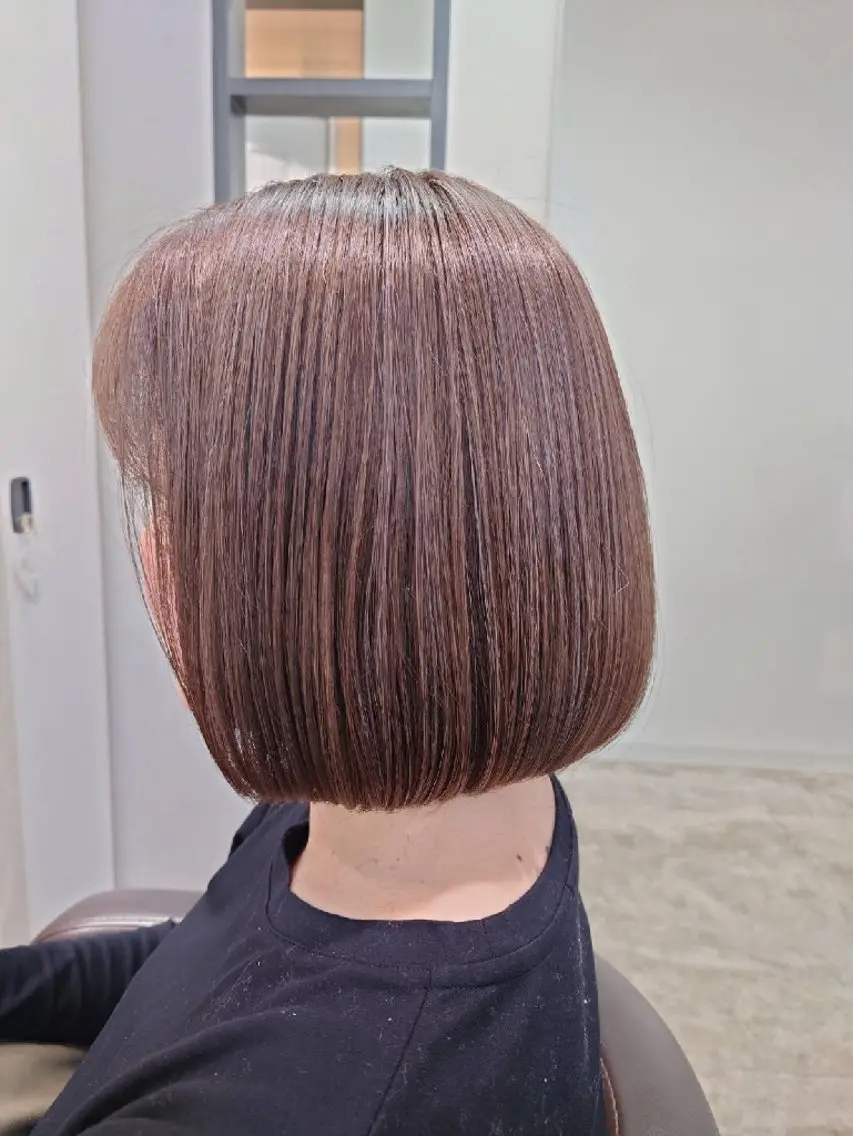 ミディアム ケアカラー 縮毛矯正✨艶髪　 シノハラ✨髪質改善のヘアスタイル